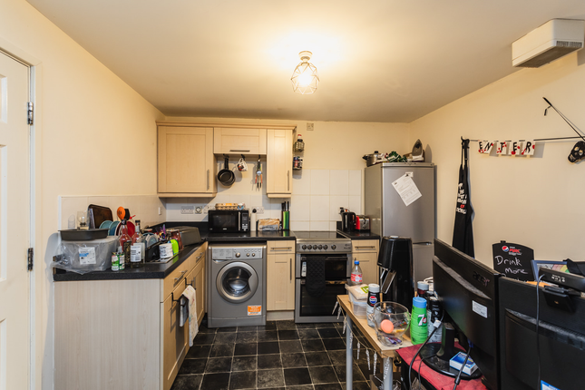 88, Waltheof Road, Sheffield photo 5
