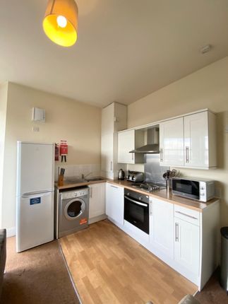 Flat to rent in Constitution Street, City Centre, Dundee
