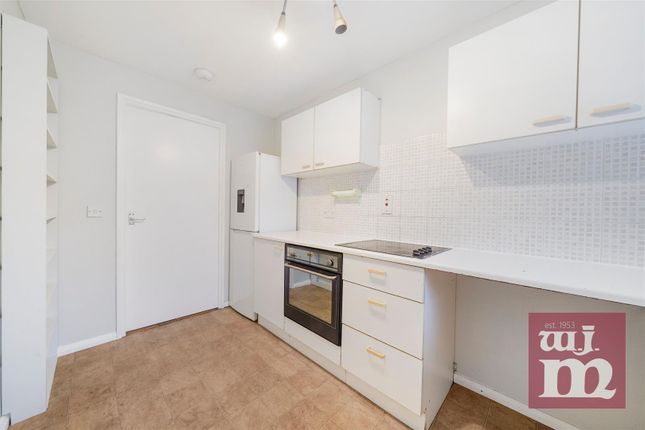 230, Crownfield Road, London photo 2