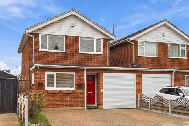 3-bed detached on Cromwell Road, Essex, £400,000