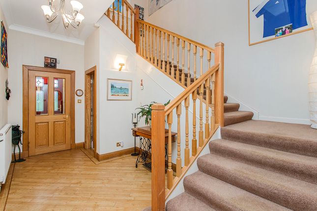 21, Blinkbonny Crescent, Edinburgh photo 2