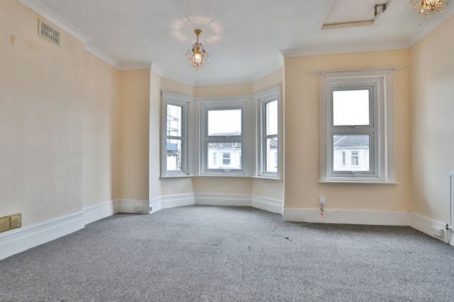 7, Gloucester Road, Dorset photo 3