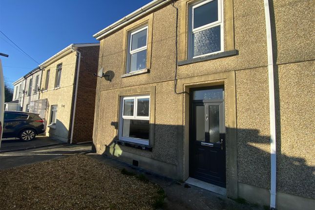 3 bed property to rent in Maerdy Road, Betws, Ammanford SA18