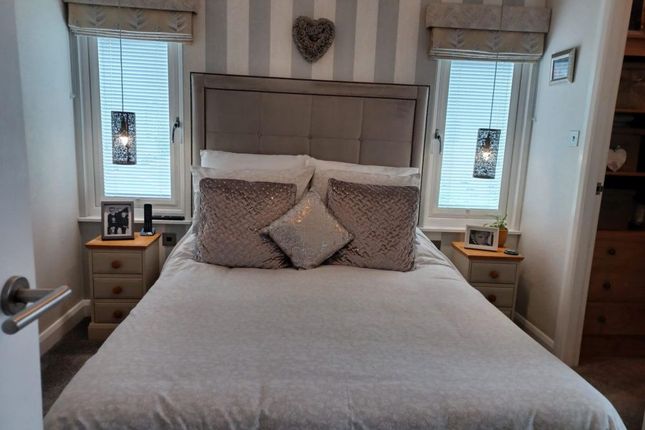 14, Garstang Road West, Blackpool photo 3