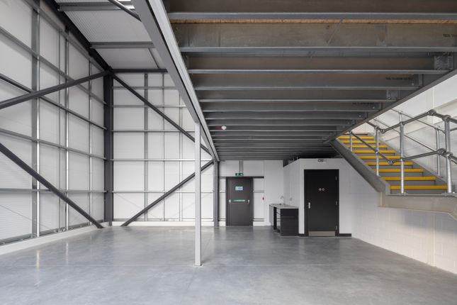 Light industrial to let in TR16
