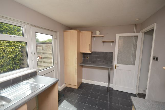 132, Broadway, Witham photo 4