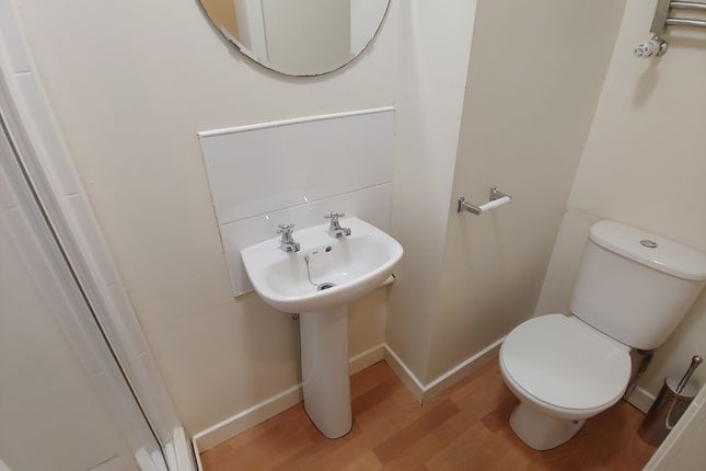 Flat to rent in Hope Park Terrace, Newington, Edinburgh