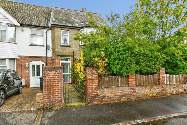3-bed semi-detached on 33, Avenue Road, Norfolk, £180,000