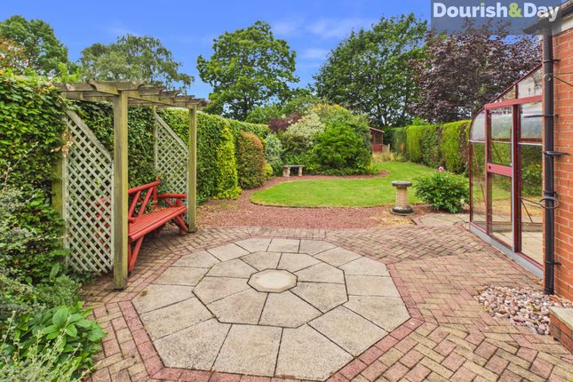 44 Old Croft Road, Stafford photo 4