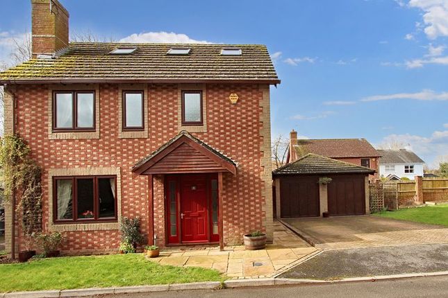 Thumbnail Detached house for sale in Beech Close, Bramley, Tadley