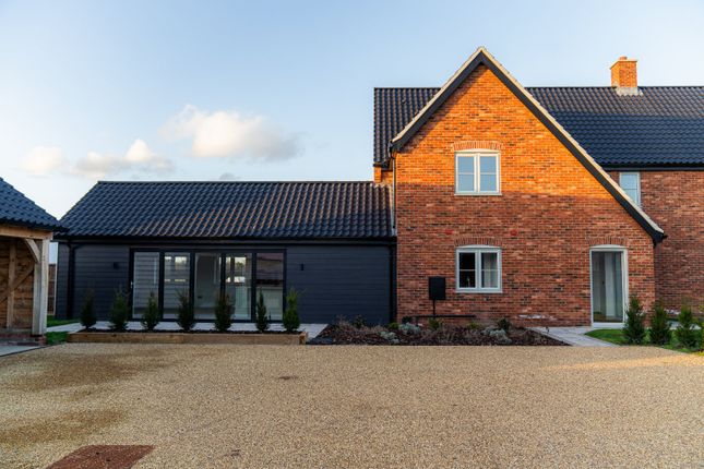 Thumbnail Detached house for sale in Yarmouth Road, Blofield, Norwich, Norfolk