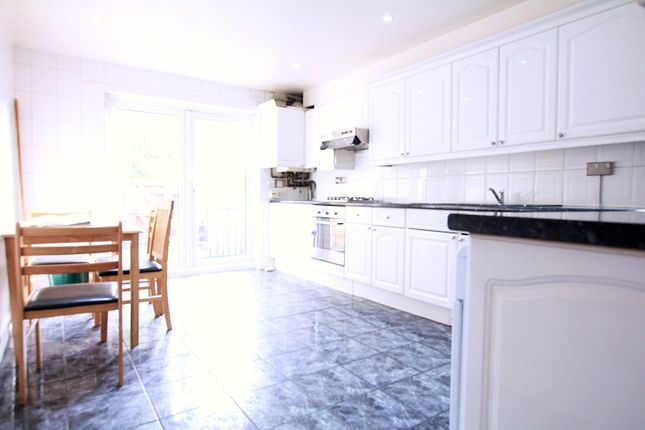 22, Brabazon Street, London photo 3