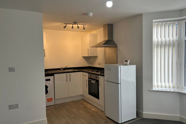 Flat to rent in Millbeck House, Oakdale Road, Nottingham