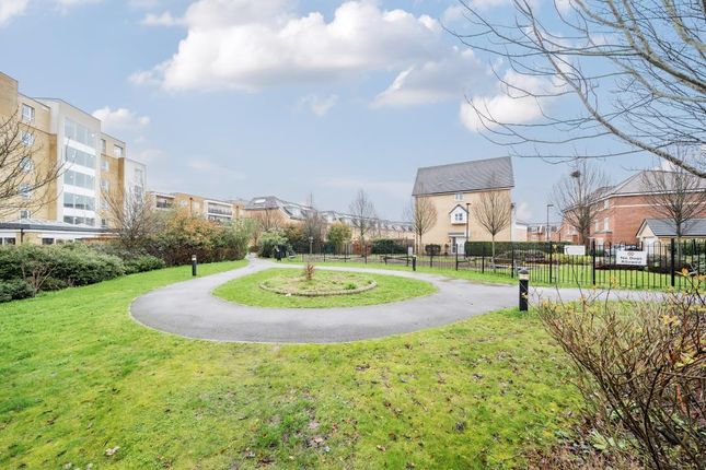 Flat for sale in Perkins Gardens, Ickenham, Uxbridge