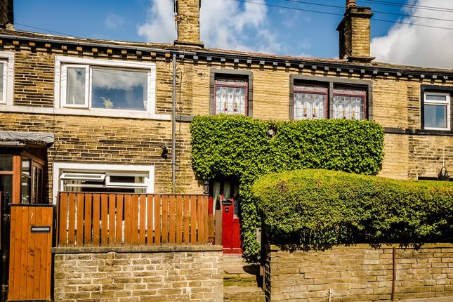 Cottage for sale in Chapel Street, Queensbury, Bradford