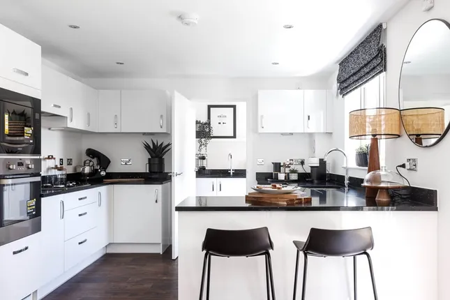 Taylor Wimpey - Taylor Wimpey at Calderwood
