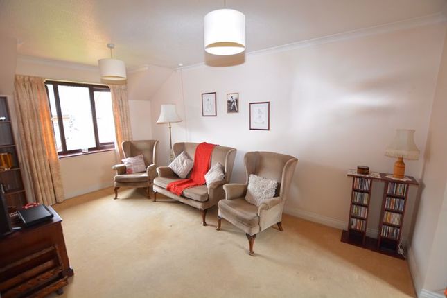 Property for sale in Windsor Close, Northwood