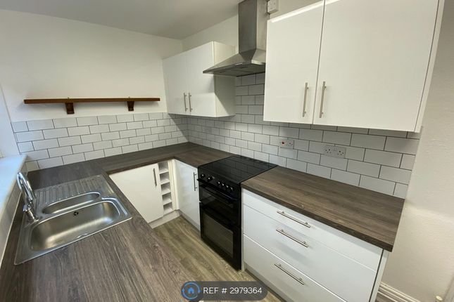 Wilford Crescent East, The Meadows, Nottingham photo 4