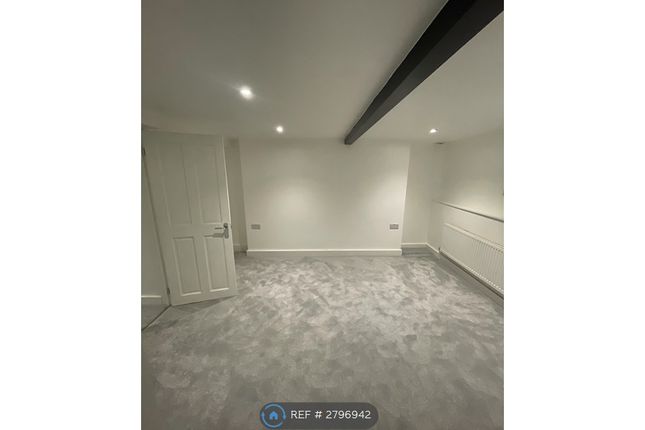 4, Hatfield Road, Torquay photo 5