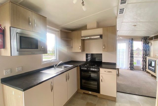 Queensberry Bay Holiday Park, Powfoot photo 4