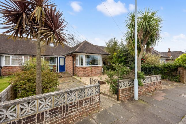 2-bed house on 8, A'Becket Gardens, Worthing, £400,000