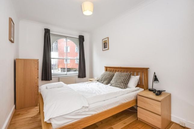 Flat 7, Lansdowne House, London photo 3