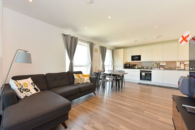 3, Aerodrome Road, London photo 4
