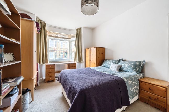 End terrace house for sale in Warneford Road, Oxford