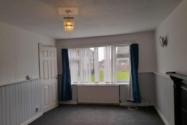 17, Rolls Crescent,  Rawmarsh, Rotherham photo 3