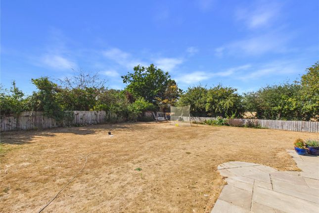 4, South View Green, Ipswich photo 4