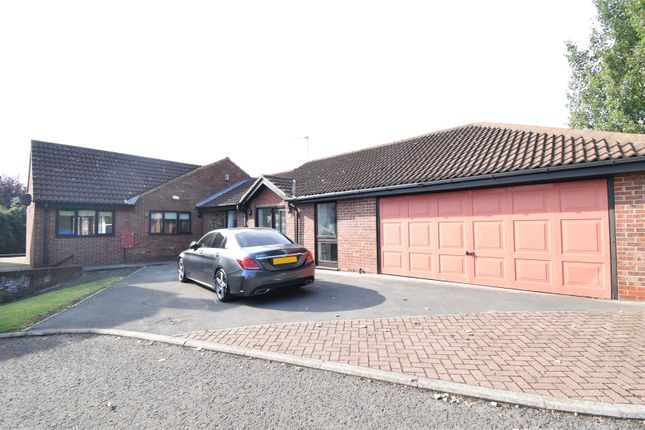 Thumbnail Detached bungalow to rent in Barratts Road, Wakefield