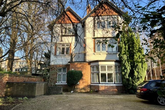 Thumbnail Flat for sale in Woodstock Road, Oxford