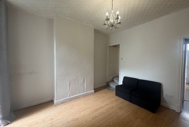 82, Leicester photo 5