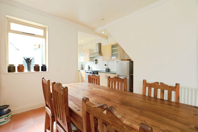 24, Station Road, Northwich photo 4