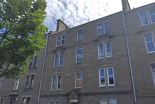 Thumbnail Flat to rent in Erskine Street, Stobswell, Dundee