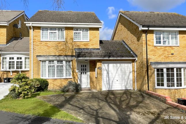 Thumbnail Link-detached house for sale in Lower Shott, Cheshunt, Waltham Cross