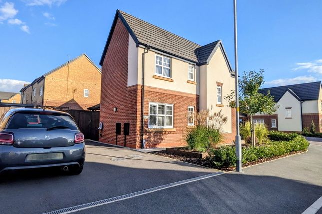 130, Jackfield Way, Skelmersdale photo 2