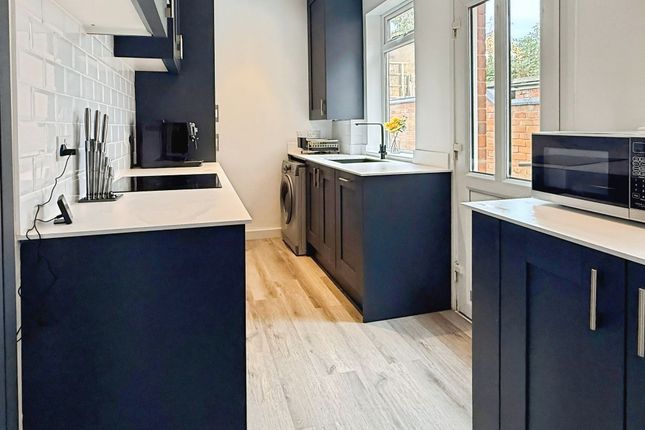 20 Spencer Street, Leicester photo 2