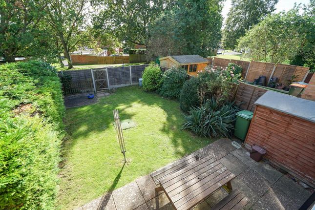 Link-detached house for sale in Rannoch Gardens, Leighton Buzzard
