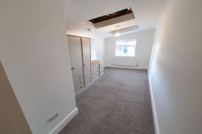 GROUND FLOOR REAR ROOM, 70, Boston Road, Hanwell photo 2