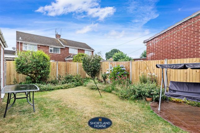 Semi-detached house for sale in Finnemore Close, Styvechale Grange, Coventry