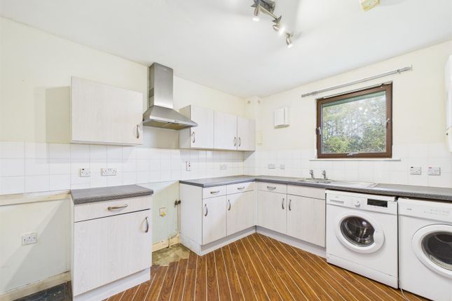 34, Culliven Court, Perth photo 2
