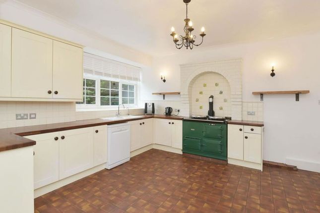 Cornbank House, 59 Carlops Road, Penicuik photo 3