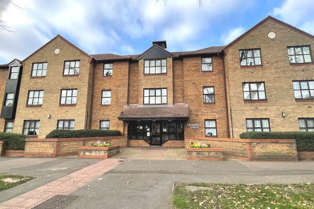 1-bed flat on Flat 23, Cromwell Lodge, Longbridge Road, Barking, £72,000