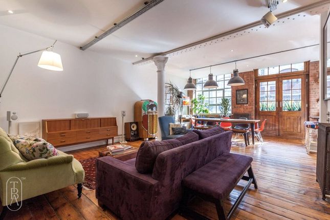 16D, Shepherdess Walk, London photo 4