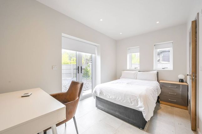 Thumbnail Property to rent in Friars Mead, Docklands, London