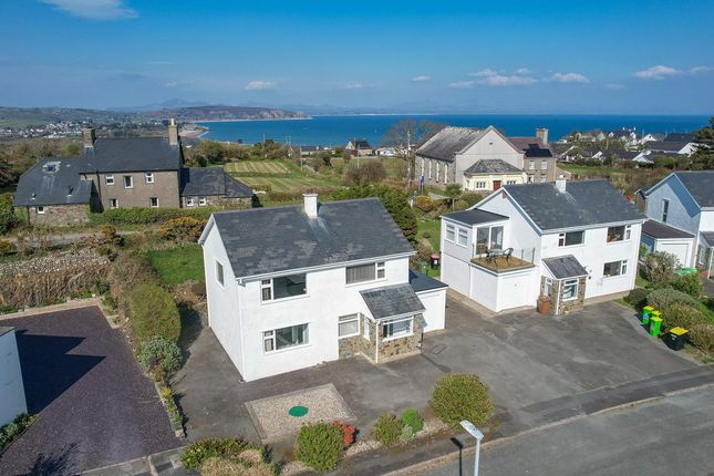 4-bed house on 7, Dwyfor Estate, Pwllheli, £375,000