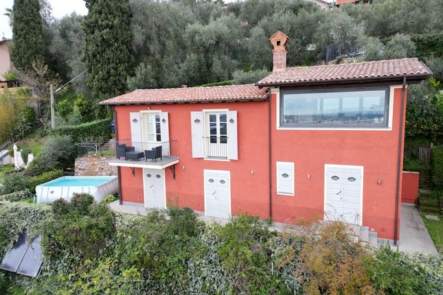 Villa for sale in Corsanico, Massarosa, Lucca, Tuscany, Italy