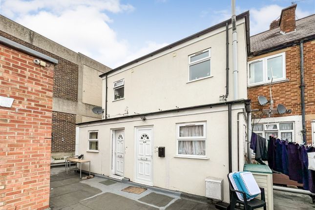 Thumbnail Duplex for sale in High Street, Slough