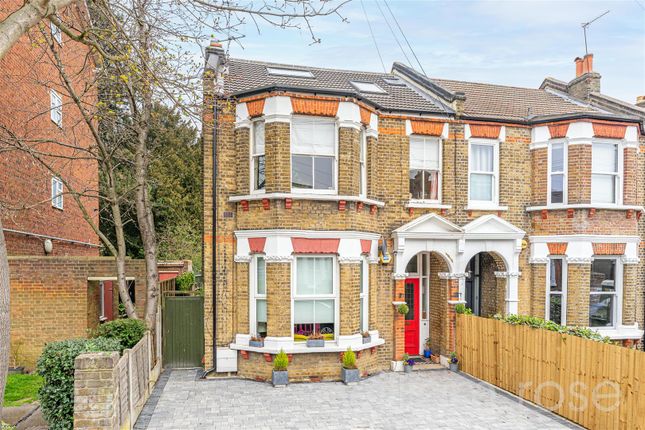 Thumbnail Maisonette for sale in Higham Road, Woodford Green